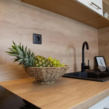 Uvalic A2 تروغير